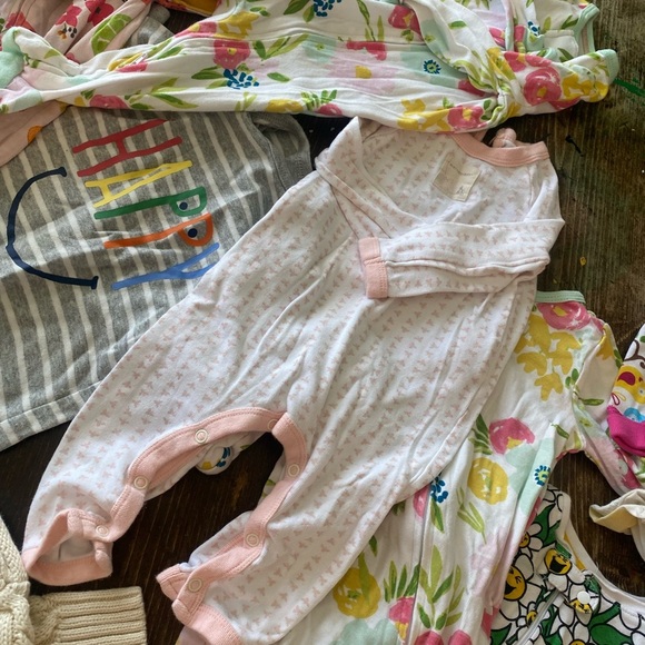 17 long sleeve/long pants ( some footed) baby GIRL one pieces💗👶🏻💗3 NWT - Picture 5 of 12